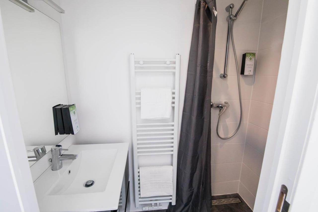 Travelease - Midi Bed and Breakfast Anderlecht Buitenkant foto