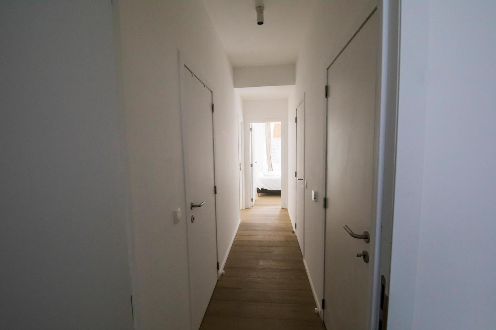 Travelease - Midi Bed and Breakfast Anderlecht Buitenkant foto
