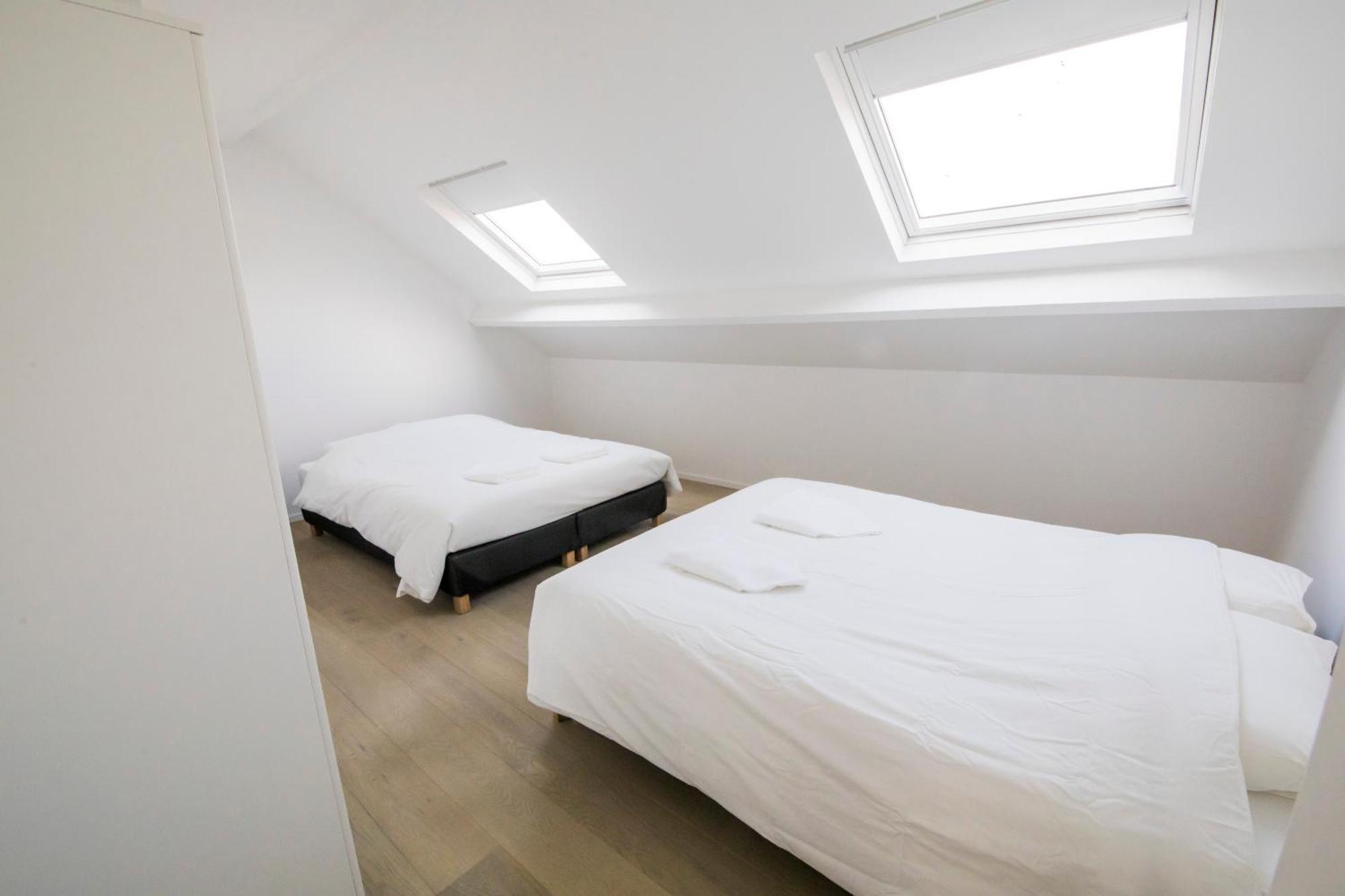 Travelease - Midi Bed and Breakfast Anderlecht Buitenkant foto