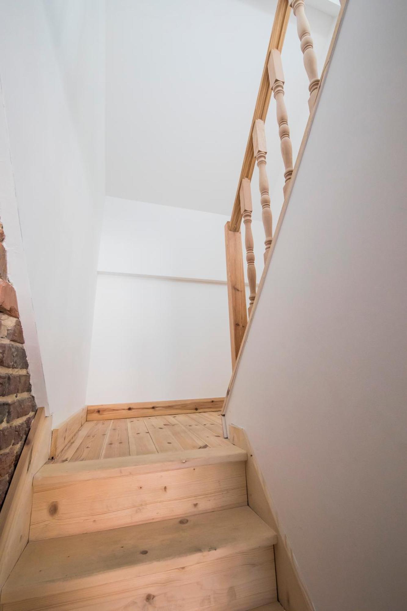 Travelease - Midi Bed and Breakfast Anderlecht Buitenkant foto